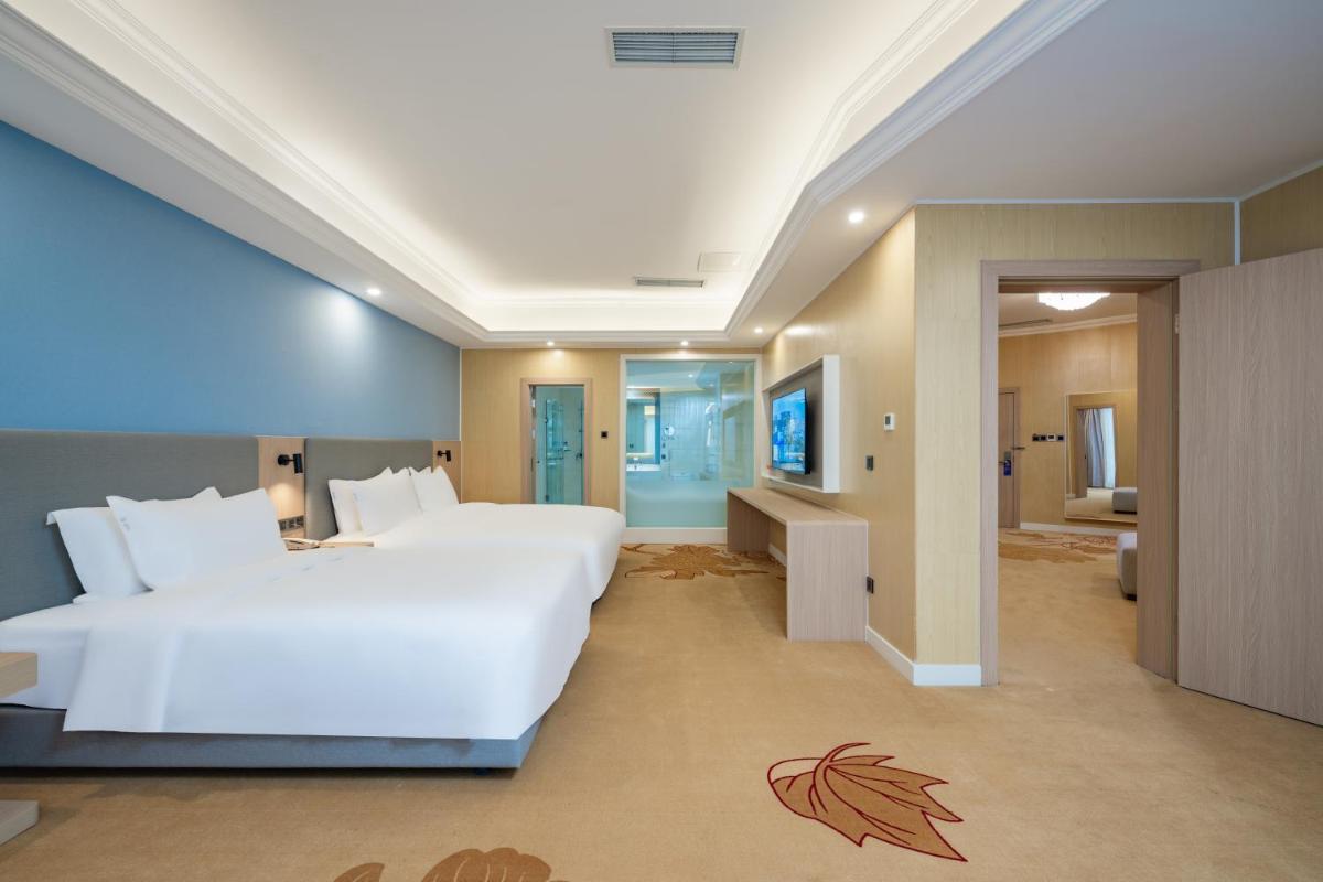 Holiday Inn Express Chengdu Tianfu Square, an IHG Hotel - Chunxi Road and Taikoo Li - Hizvo