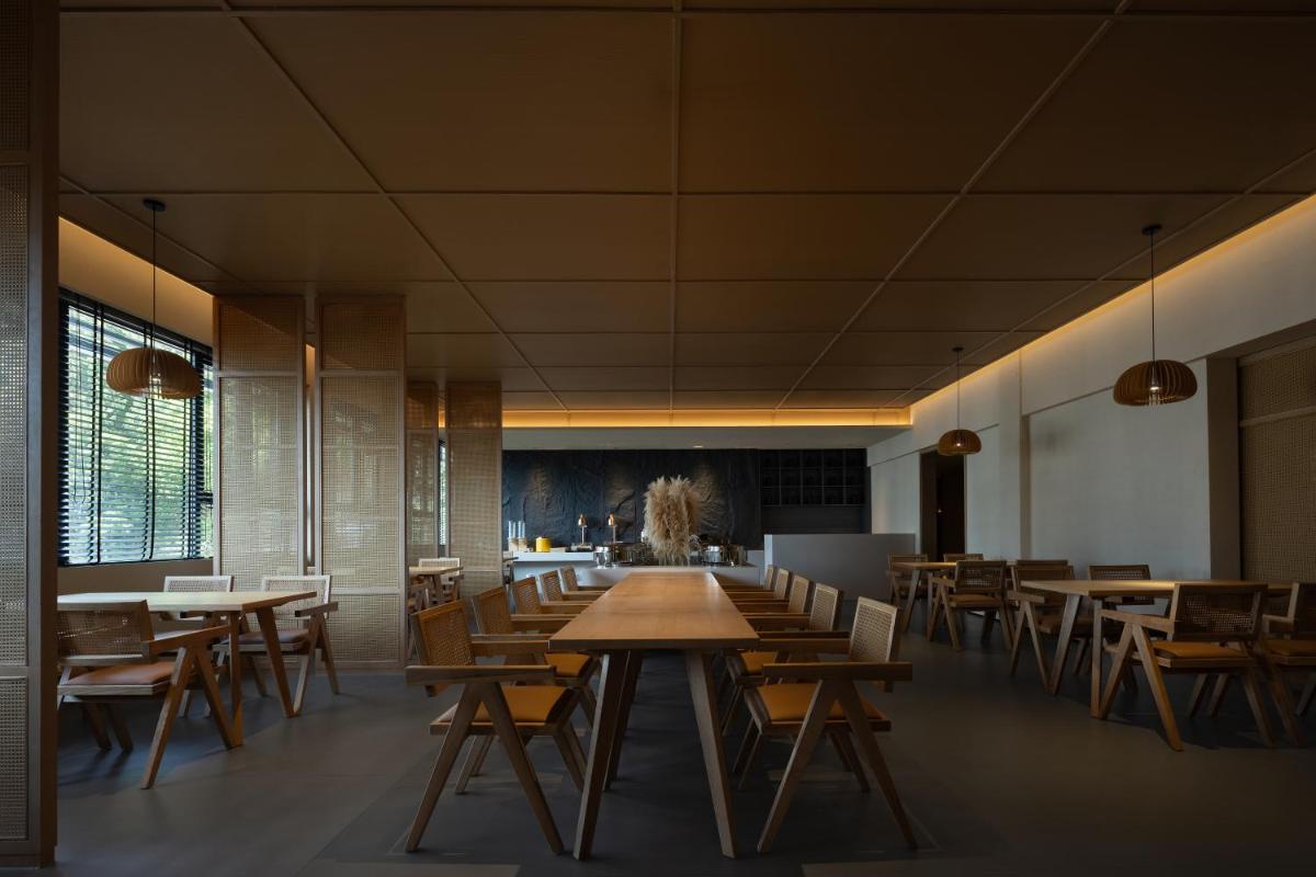 Yanyu Yunxi Resort Hotel烟雨云兮酒店 - Hizvo