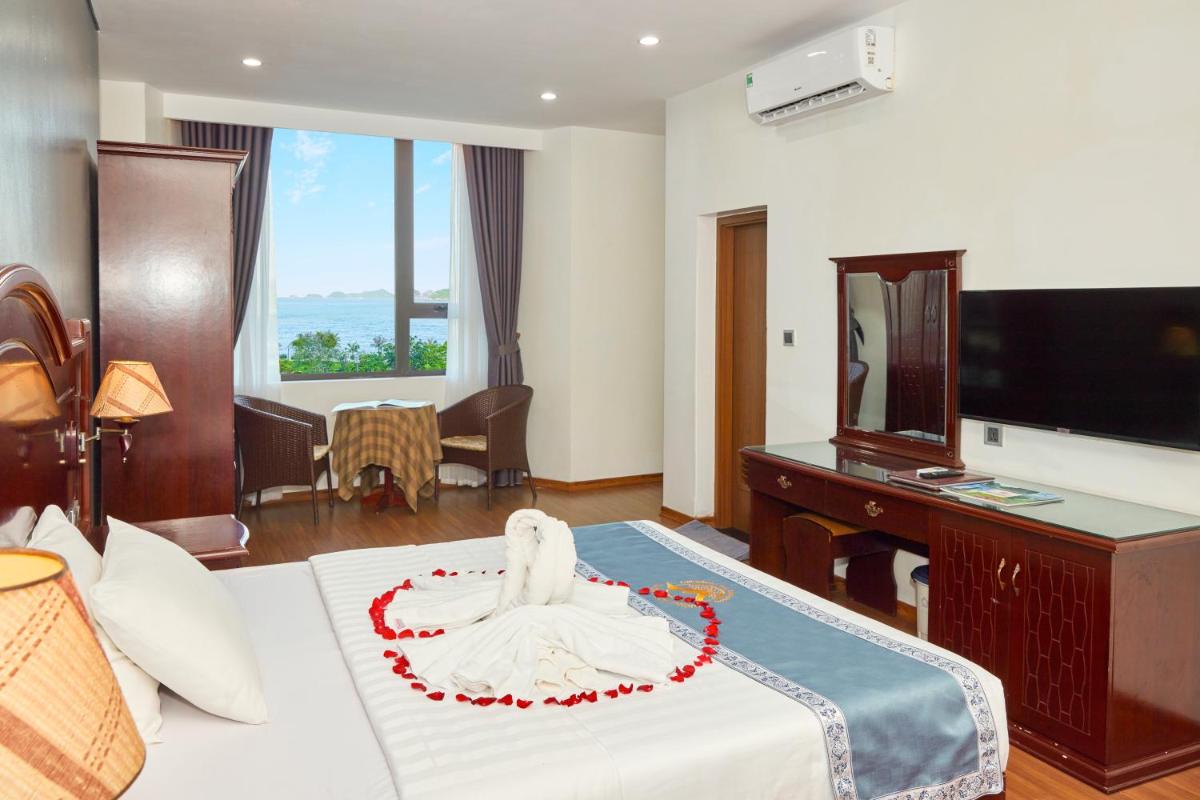 Gieng Ngoc Cat Ba Hotel - Housity