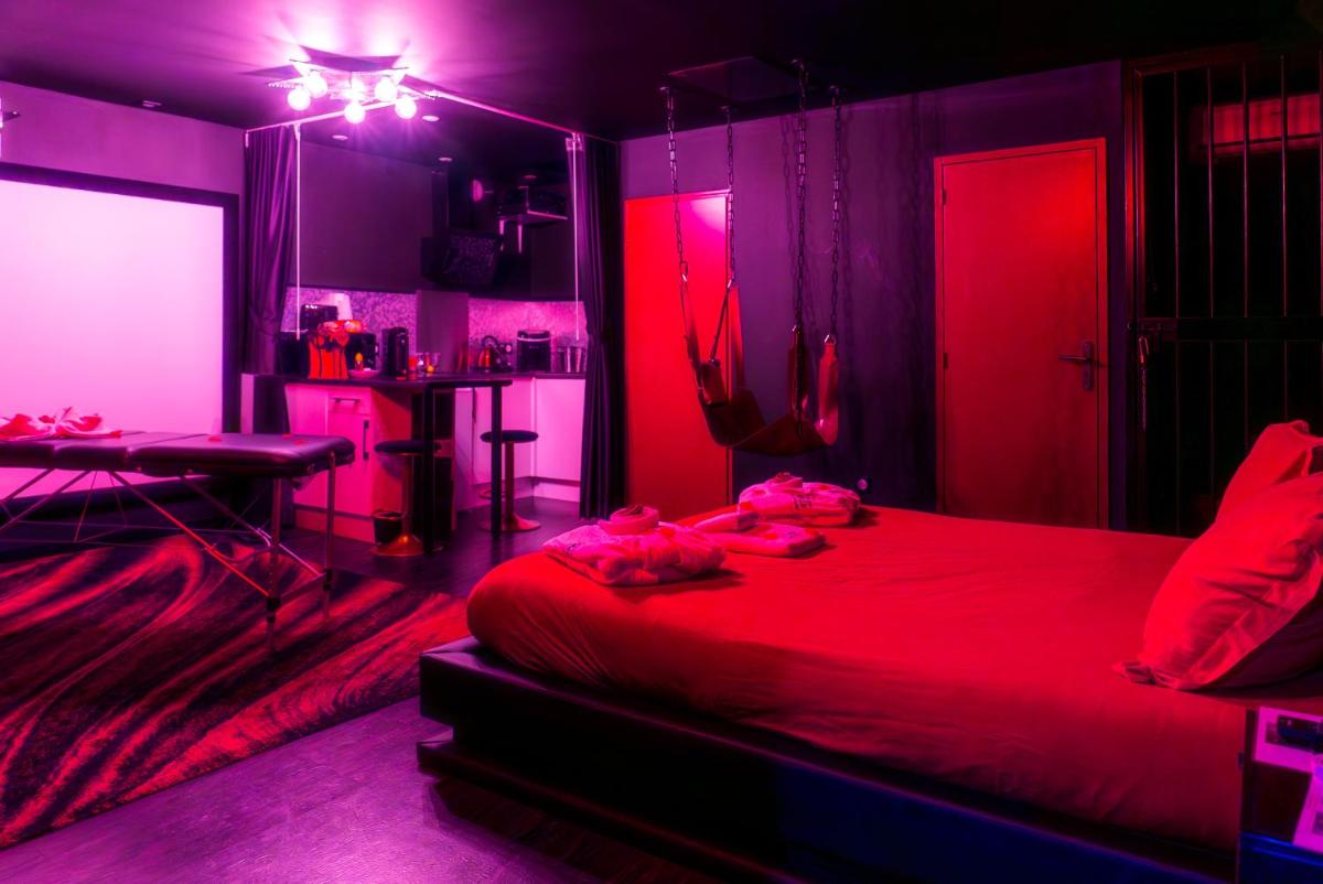 Studio Hot - Love Room Studios - Housity