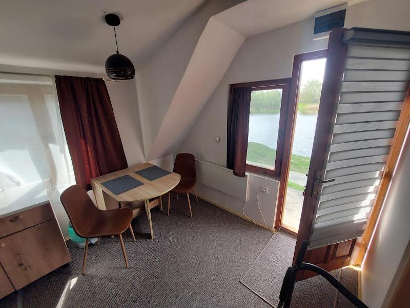 ARK Village Liberland - Housity