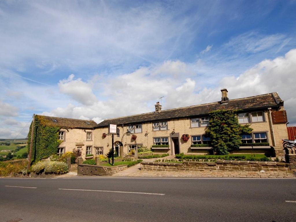 The Fleece Inn at Barkisland - Housity