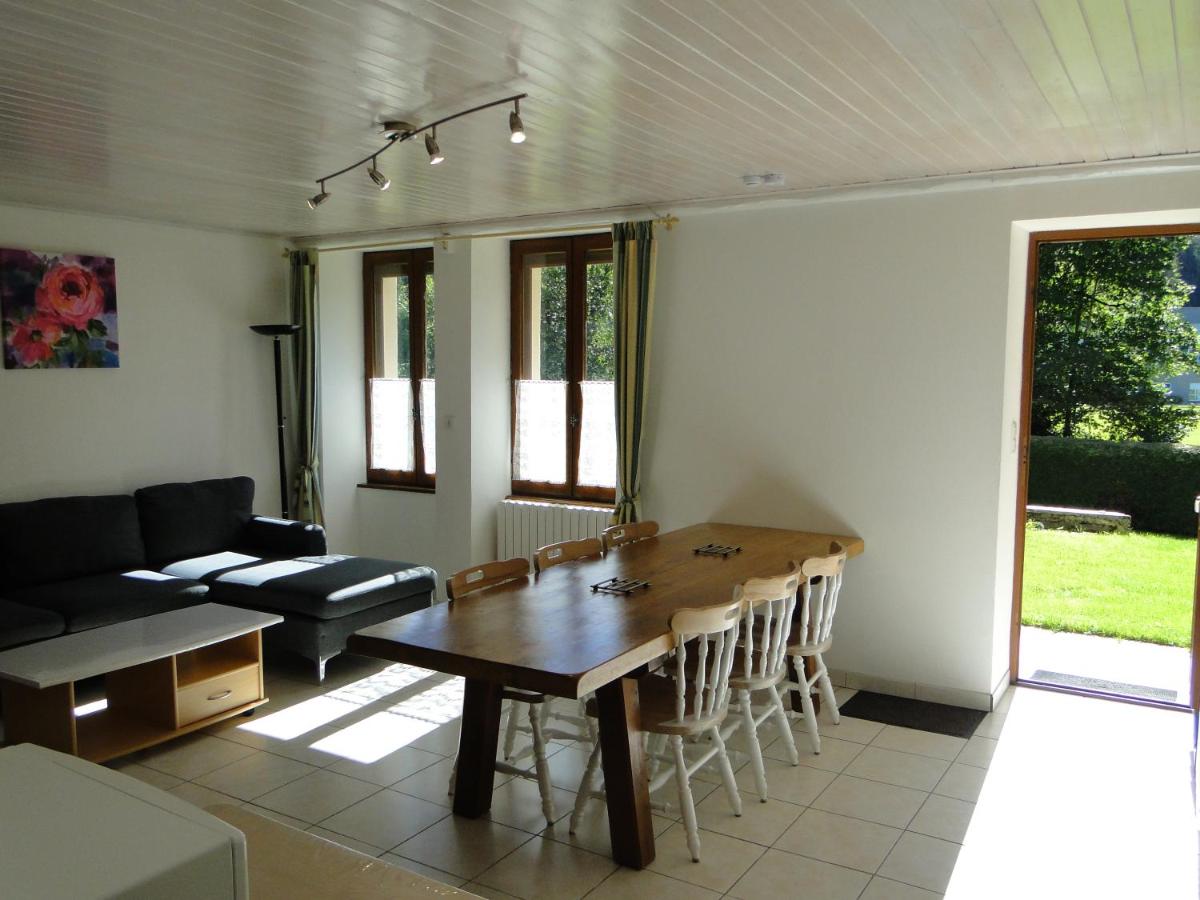 Gîte 295 Montagnes du Jura avec Spa et Sauna classé 3 étoiles - Housity