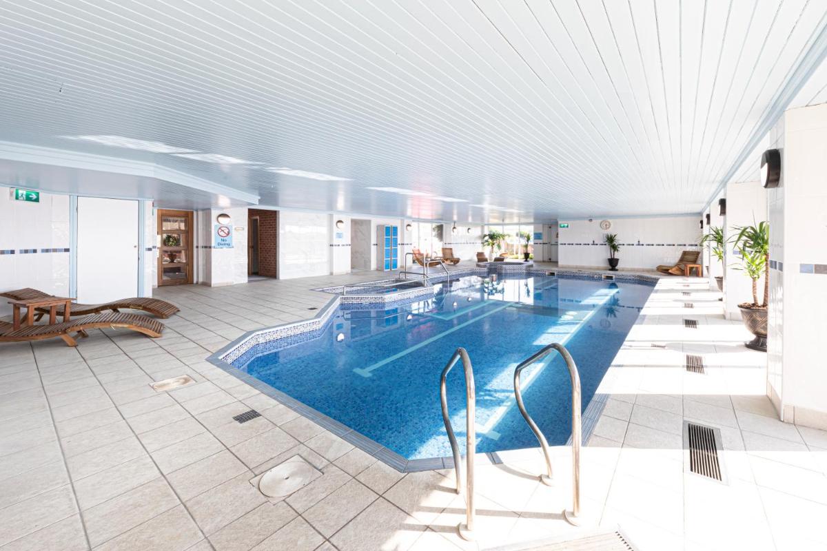 The Beaches Hotel and Spa - Housity