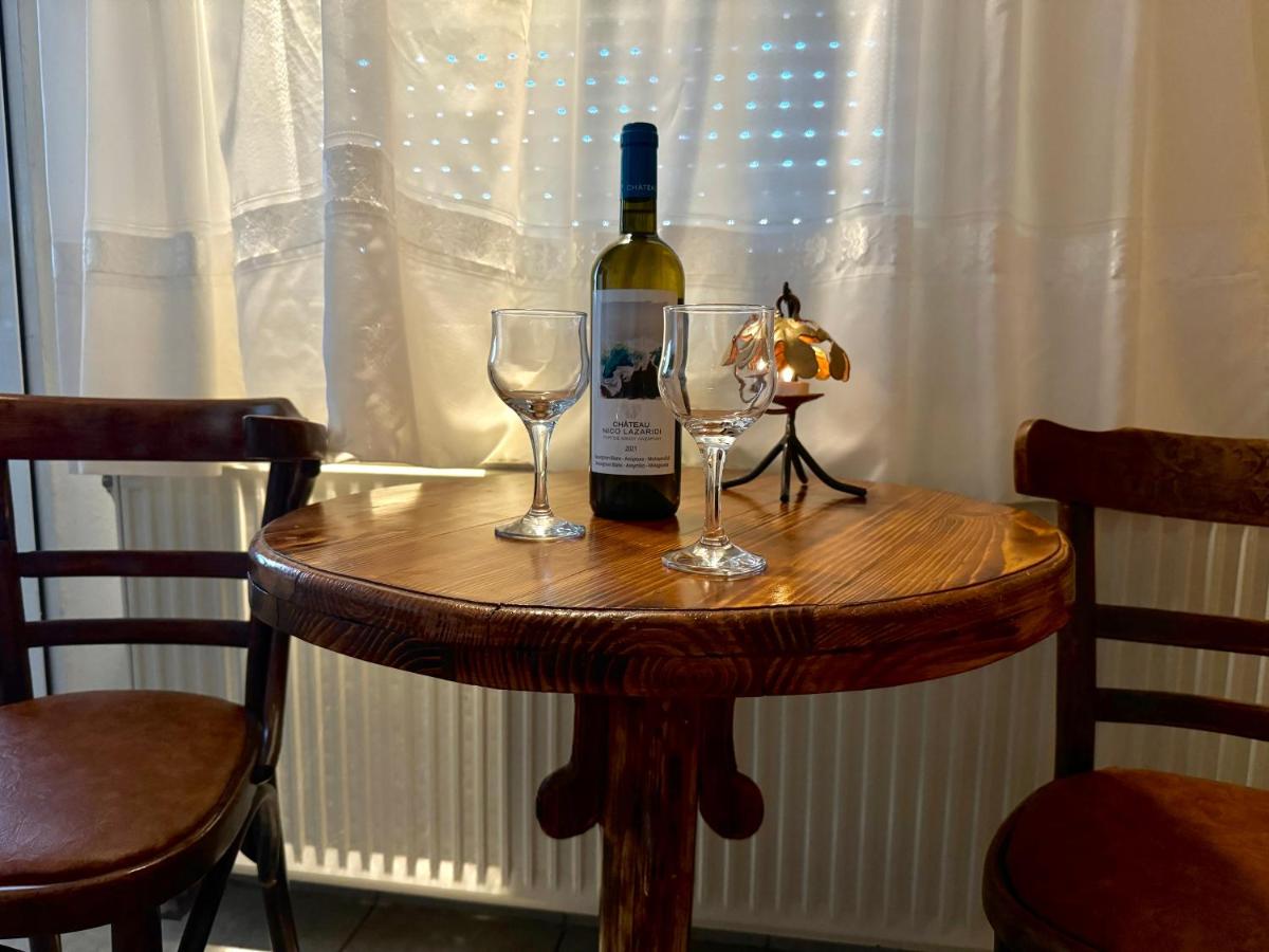 Studio GIANNIS - Housity