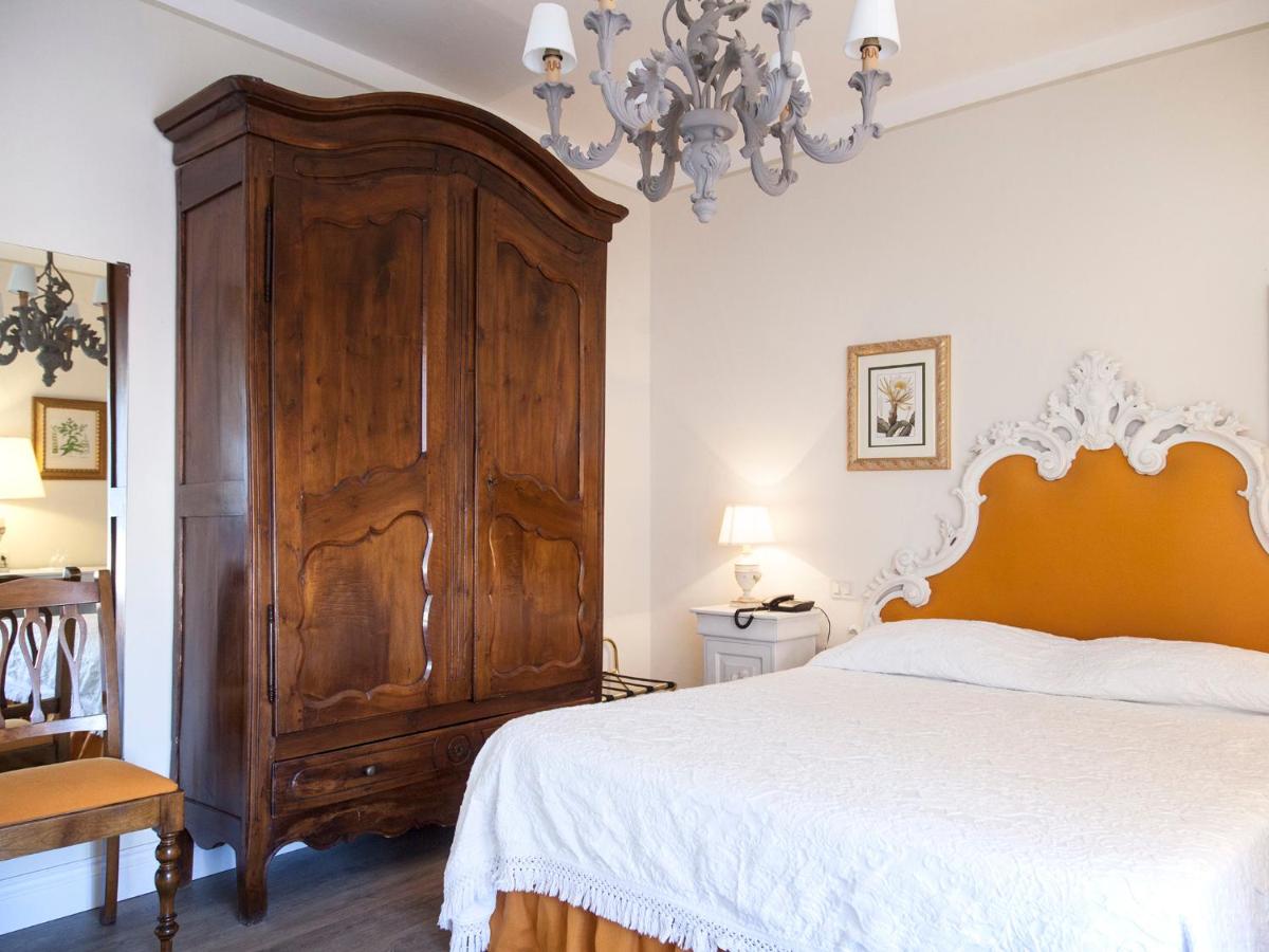 Hotel Villa Maremonti - Housity