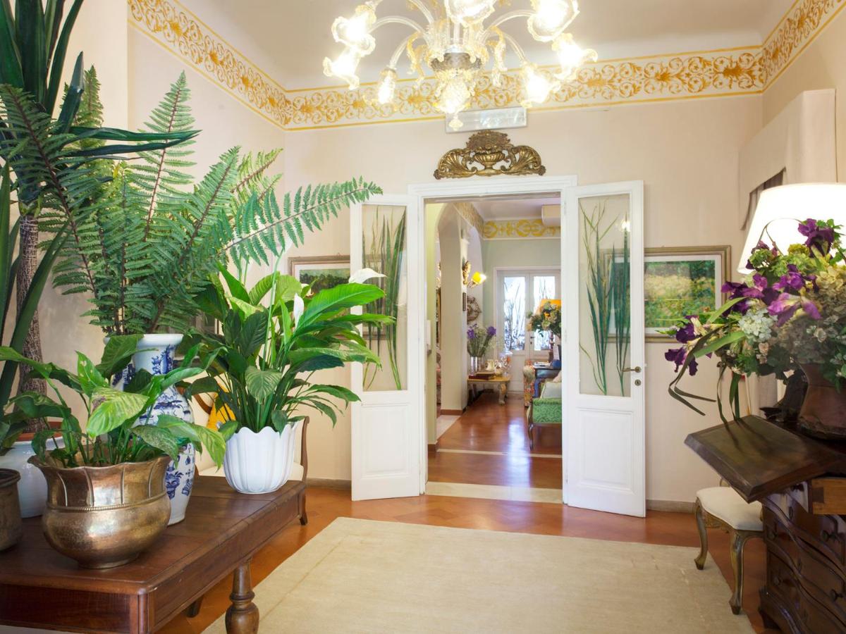Hotel Villa Maremonti - Housity