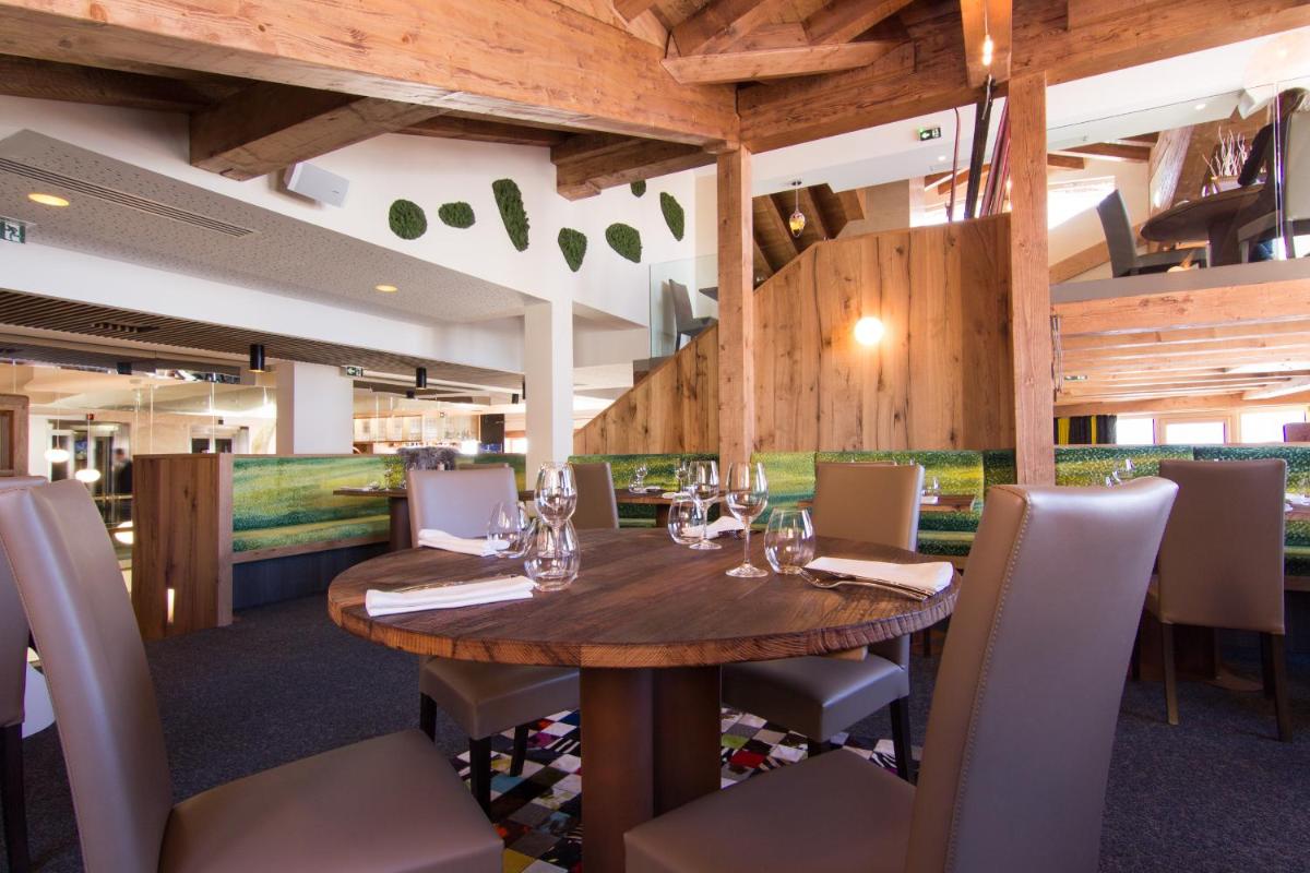 Restaurant ou autre lieu de restauration dans l'établissement Hotel Pashmina Le Refuge