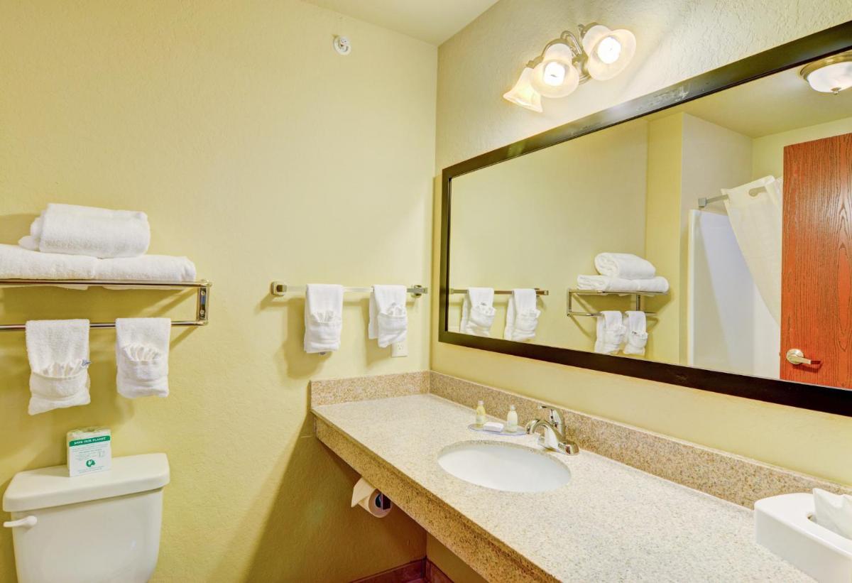 The Inn at Punxsutawney - Housity