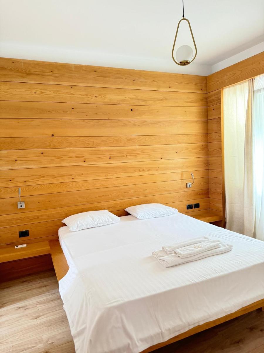 Niche Boutique Hotel - Housity
