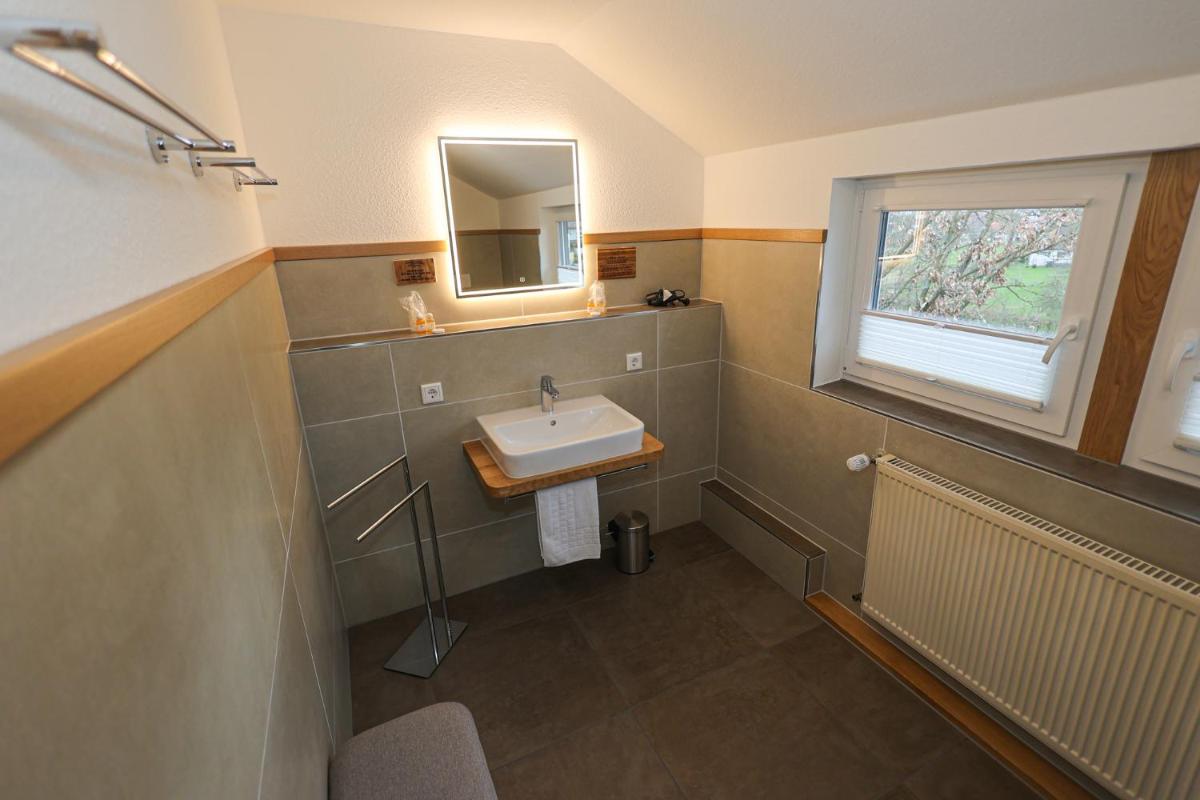 Gasthaus Johanning eK - Housity