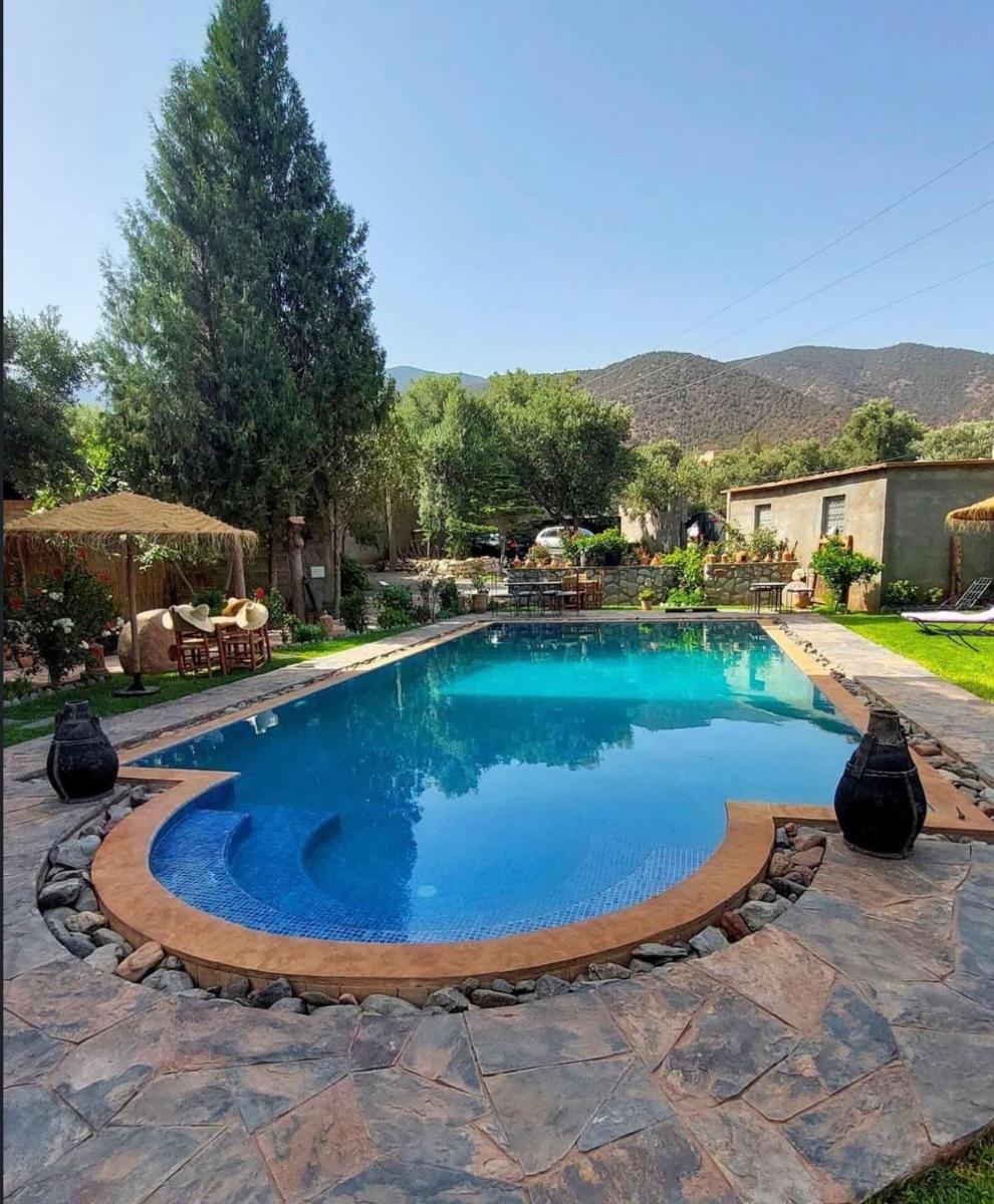 Auberge Les Sapins - Housity