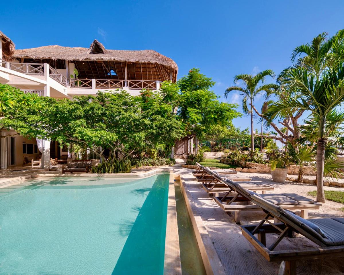 Casa Coco by Coco B Isla - Housity