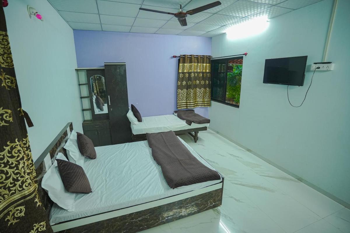 Apna Farmhouse - Private Villa with Pool & Play area - Near Fort -15 min to Ellora Caves - Housity