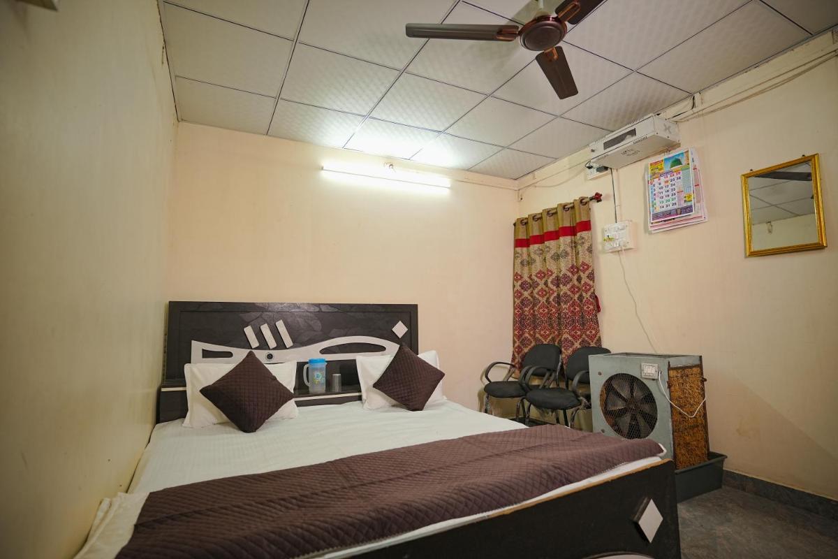 Apna Farmhouse - Private Villa with Pool & Play area - Near Fort -15 min to Ellora Caves - Housity