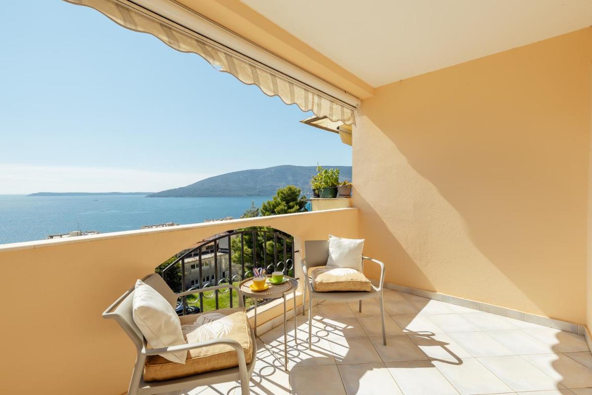 What a view! Apartment Herceg Novi - Hizvo