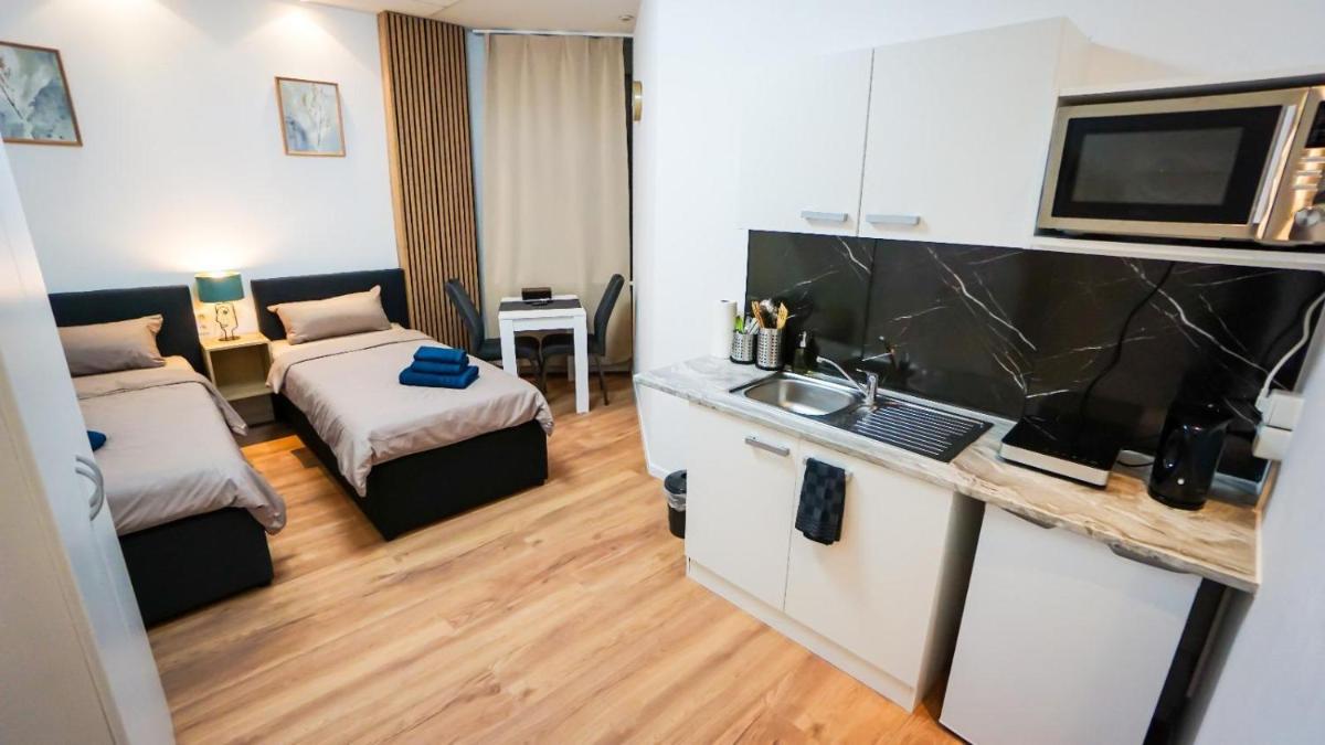 GLOW Apartment - Housity