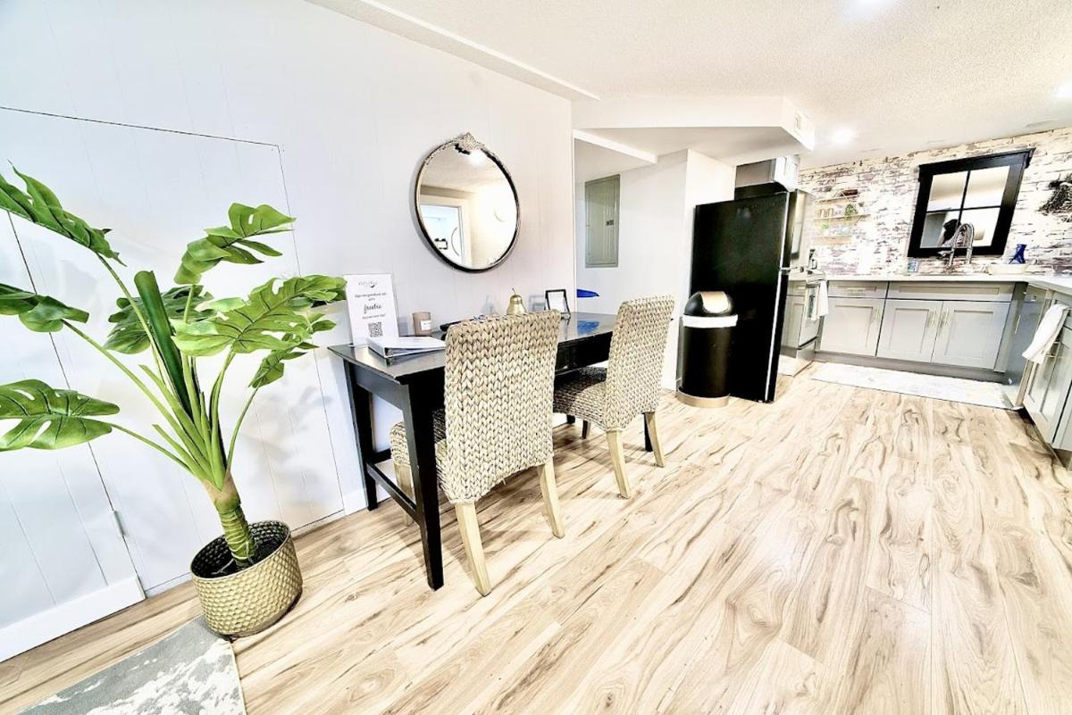 Monteith Hideaway in Downtown Monteith District - Housity