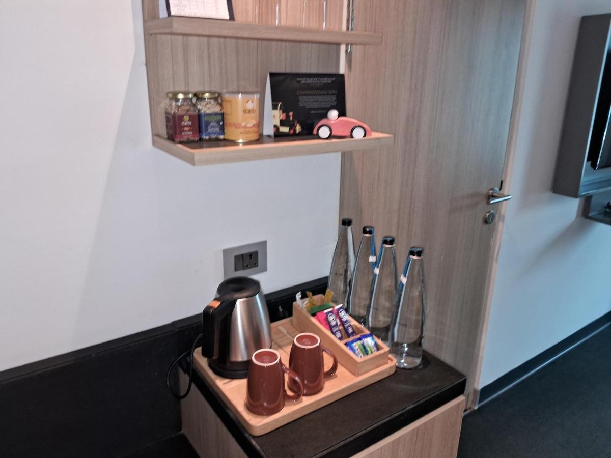 Suitetrails - Astra Luxury Rooms and Cafe