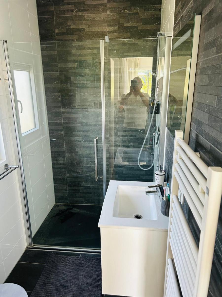 Beach House Chalet Seeparx Süsel - Housity
