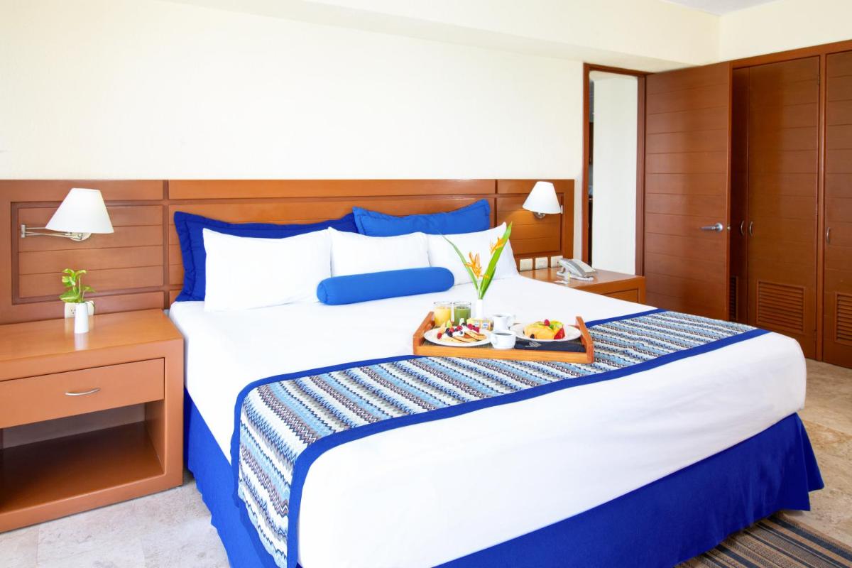 Plaza Pelicanos Grand Beach Resort All Inclusive - Housity