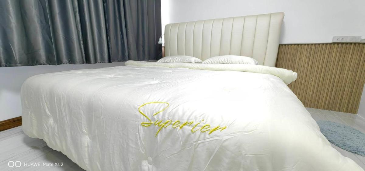 สิริธิราเพลส Sirithira Place - Housity