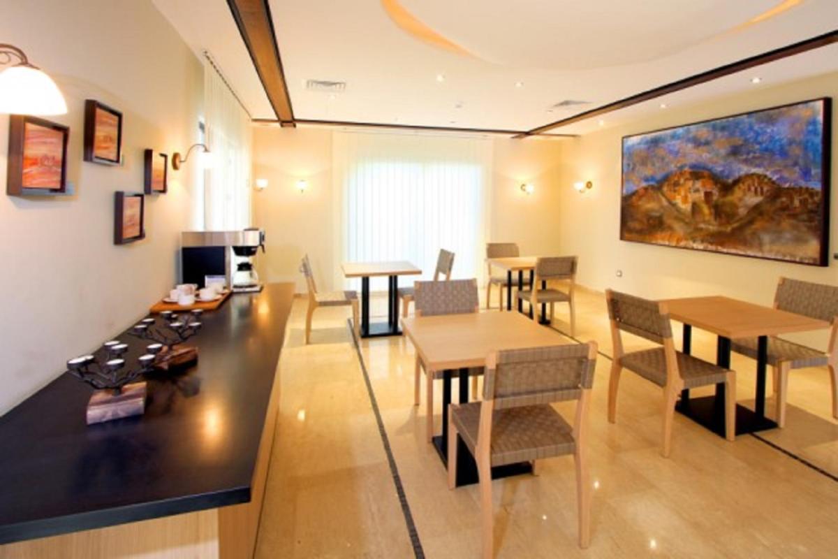 Jabal Amman Hotel (Heritage House) - Housity