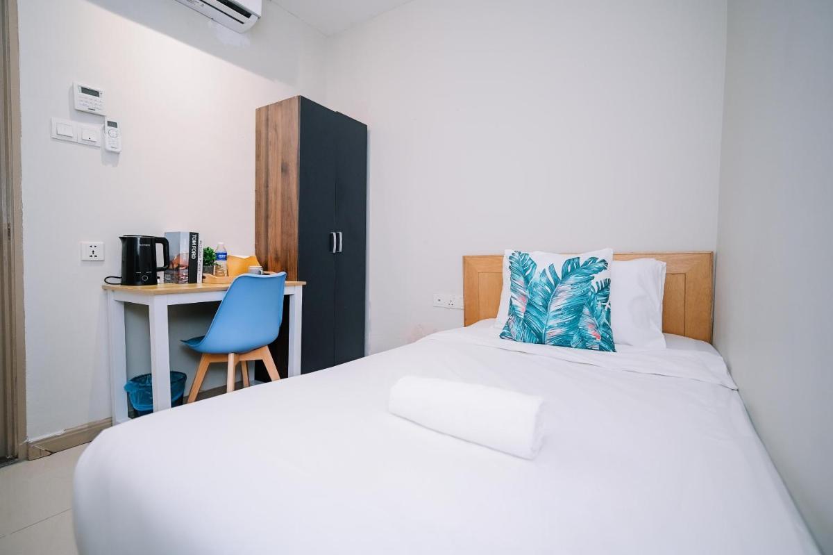 Swing & Pillows - Sunway Pyramid PJ - Housity