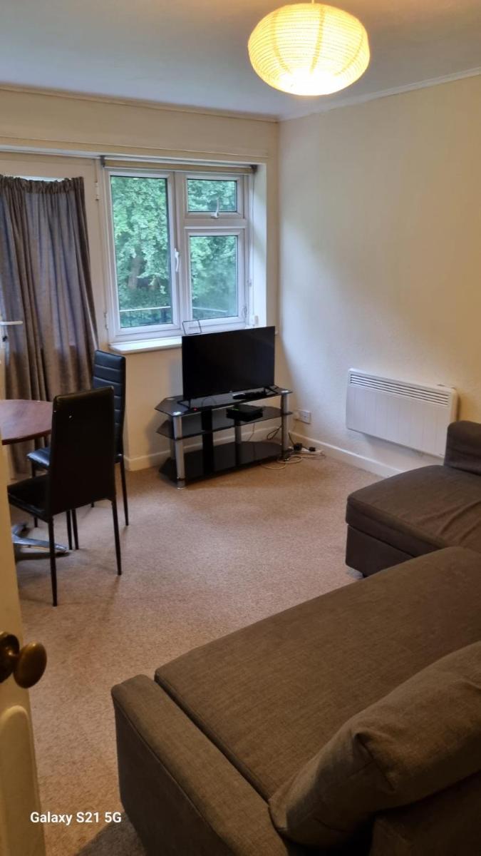 Stella Court - Housity