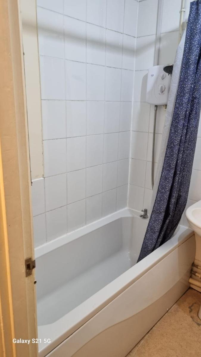 Stella Court - Housity