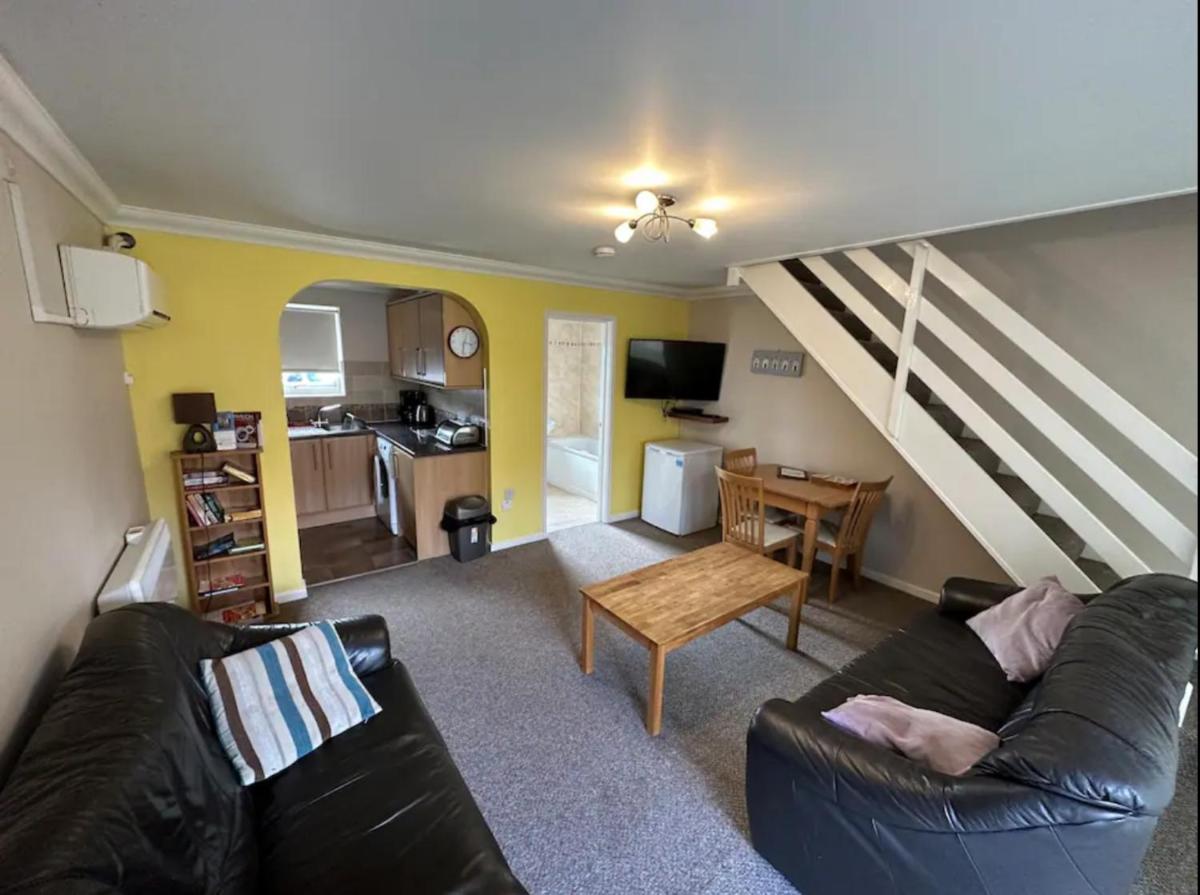 Coastal Retreat at Waterside Park - Housity