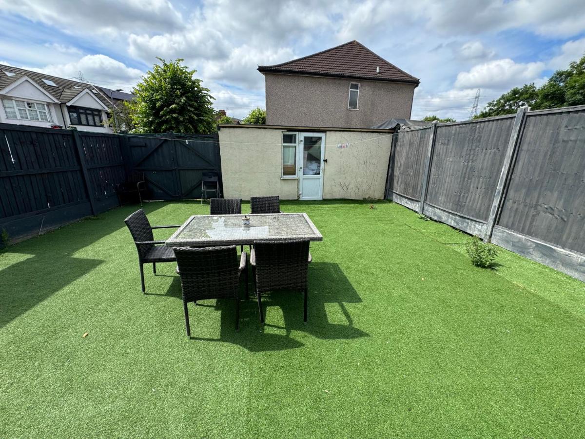 London Luxury 2Bedrooms, Reception, Garden, Apartment - Housity