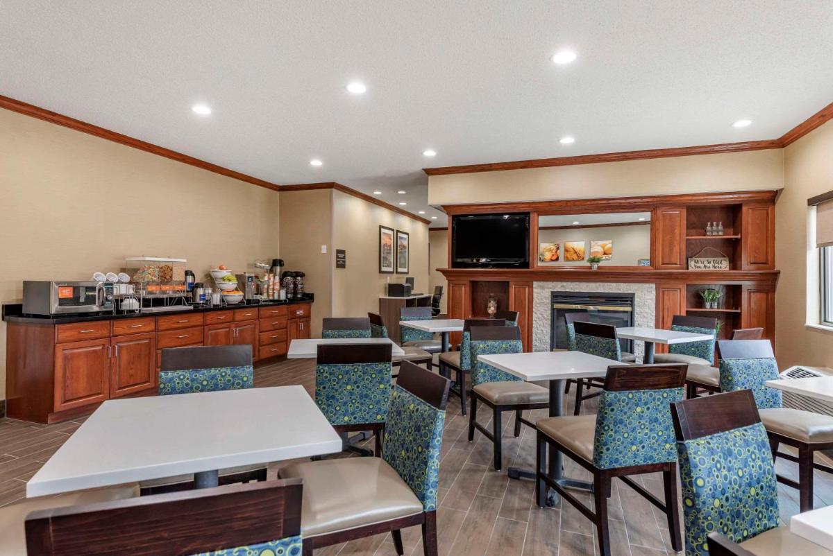 Comfort Inn & Suites Middletown - Franklin - Housity
