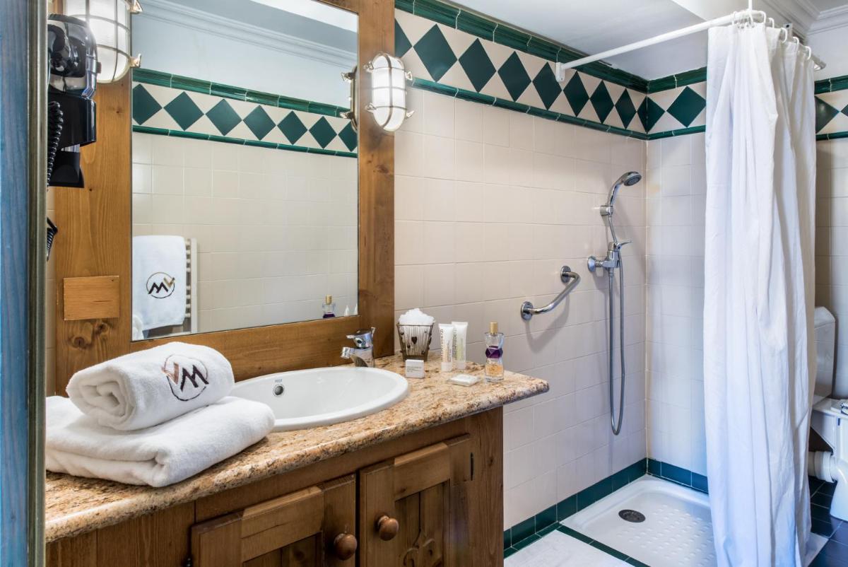 Salle de bains dans l'établissement Résidences Village Montana by Les Etincelles