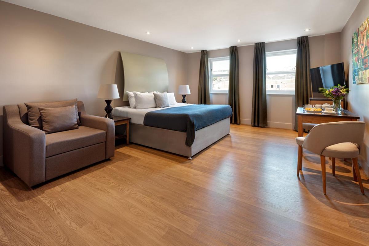 Marlin Apartments Commercial Road - Limehouse - Housity