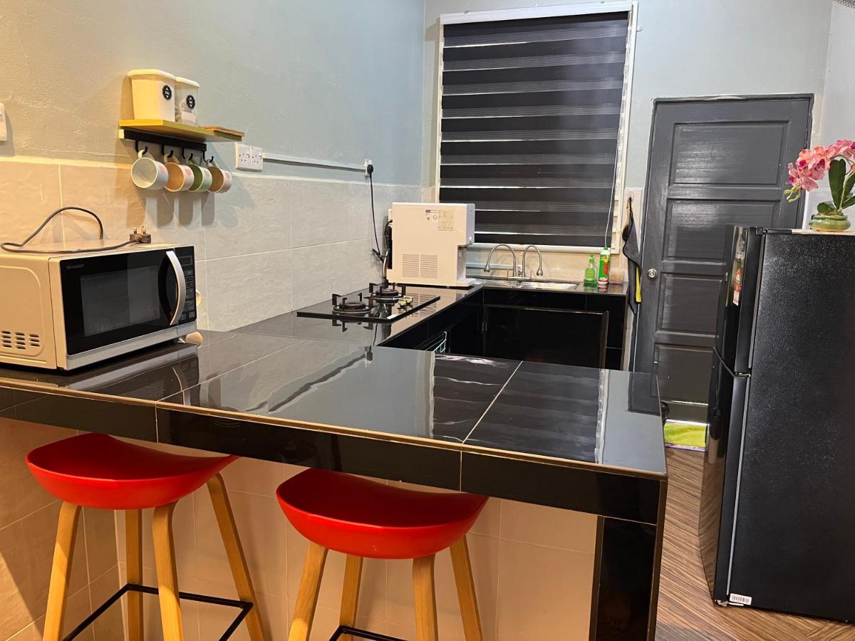 AR Homestay Bukit Kuang Kemaman - Housity