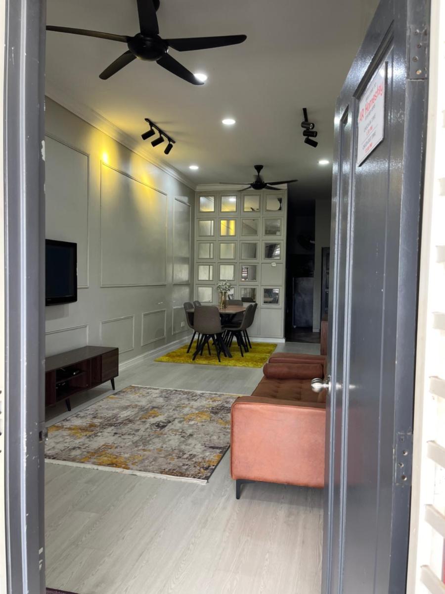 AR Homestay Bukit Kuang Kemaman - Housity