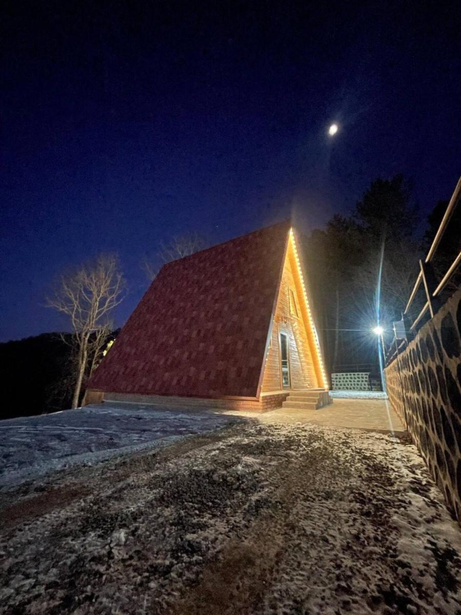 Ankyun DIlijan - Housity