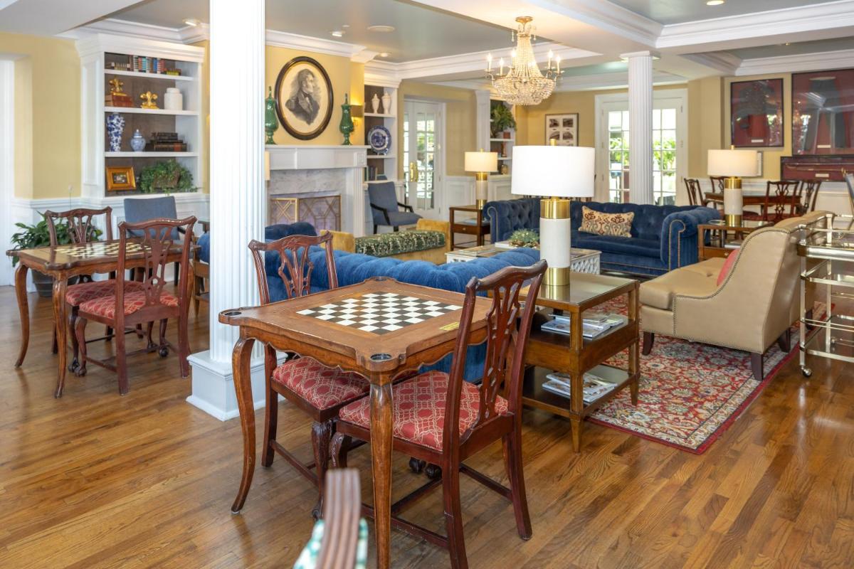 The Marshall House, Historic Inns of Savannah Collection - Housity