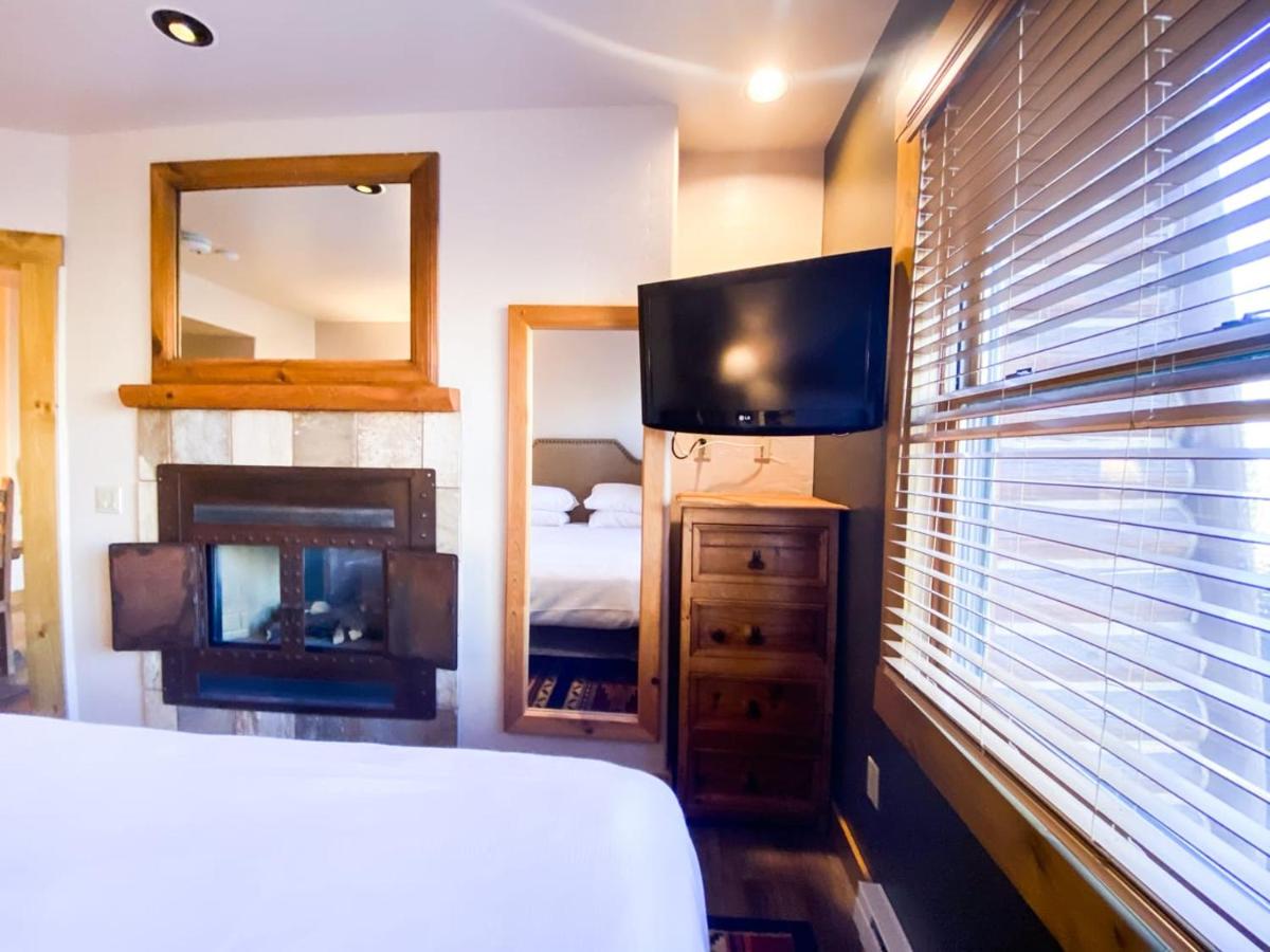 Have It All Ski in out Affordable Too - Housity