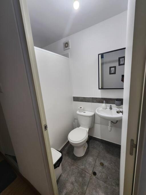 Apartamento en condominio Oasis de Piura - Housity