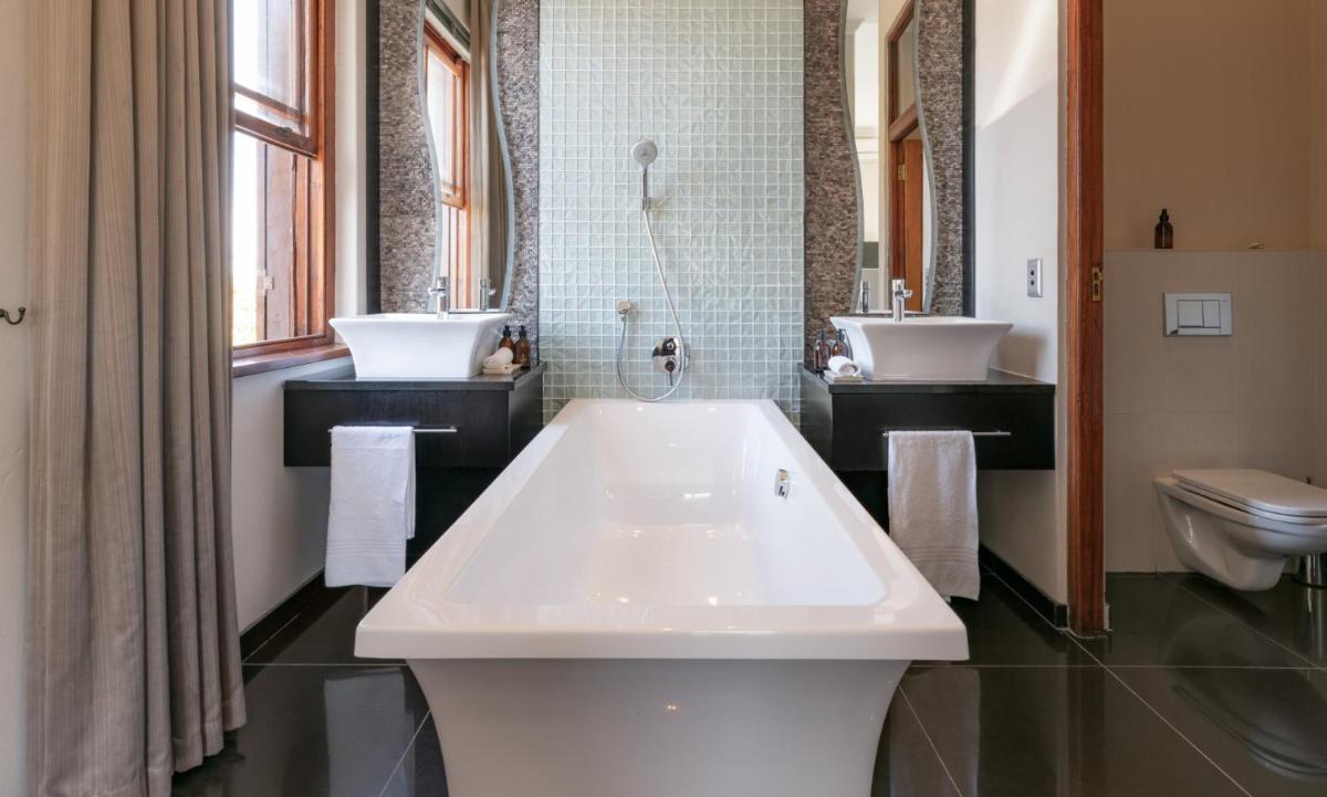 Nova Constantia Boutique Residence - Housity