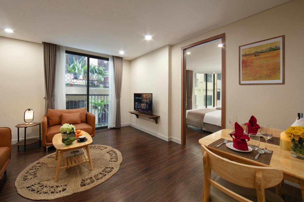 HB Serviced Apartment - Lạc Long Quân - Housity