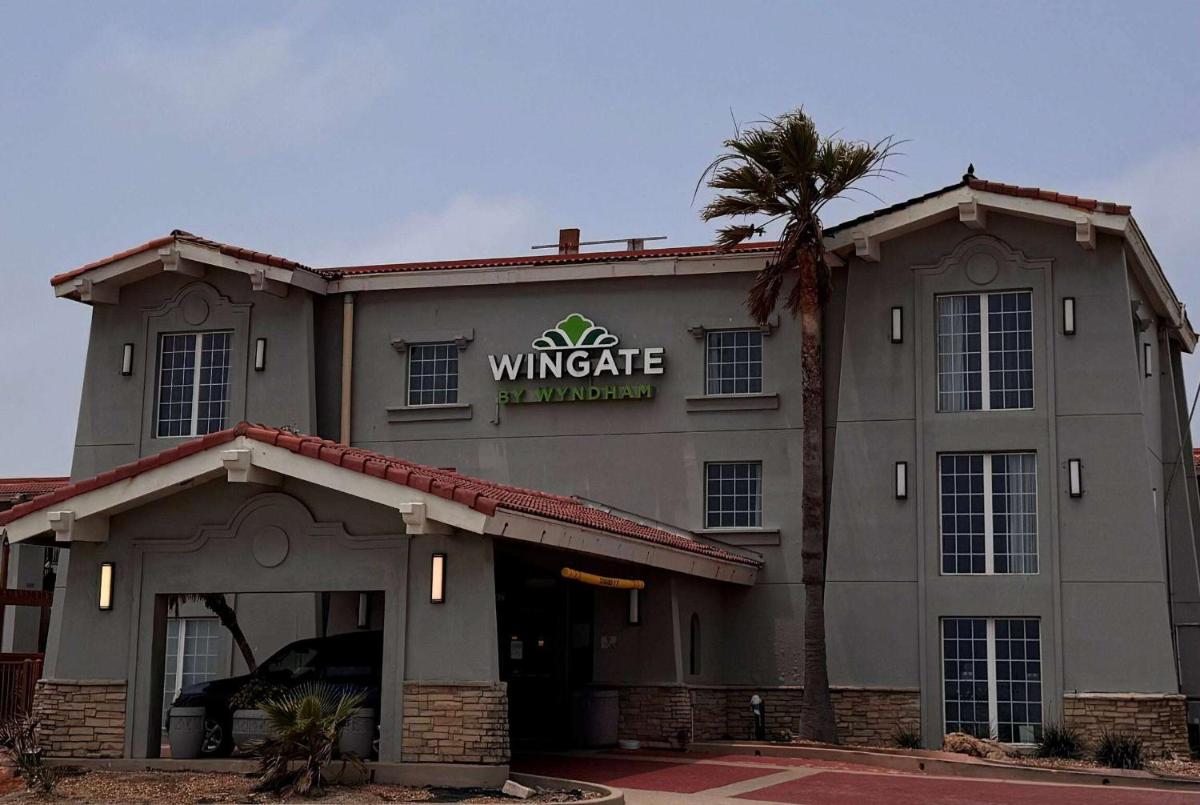 Wingate by Wyndham Galveston East Beach - Housity