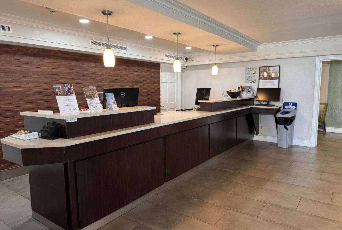 Wingate by Wyndham Galveston East Beach - Housity