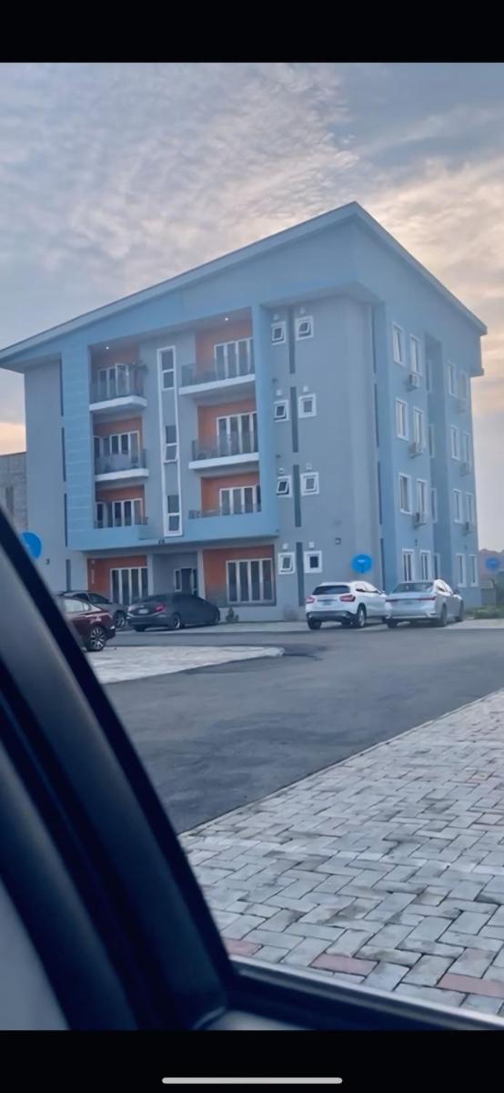 Tastefully furnished 1 bedroom apartment - Housity