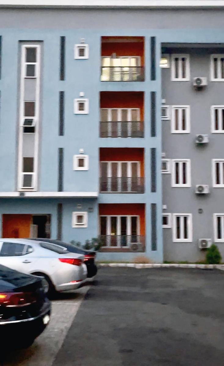 Tastefully furnished 1 bedroom apartment - Housity