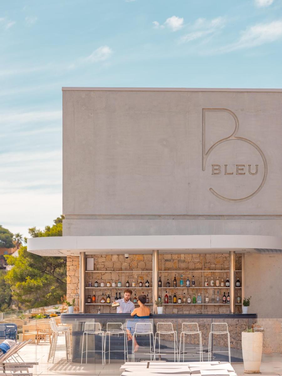 Restaurant ou autre lieu de restauration dans l'établissement Bleu Hôtel & Spa