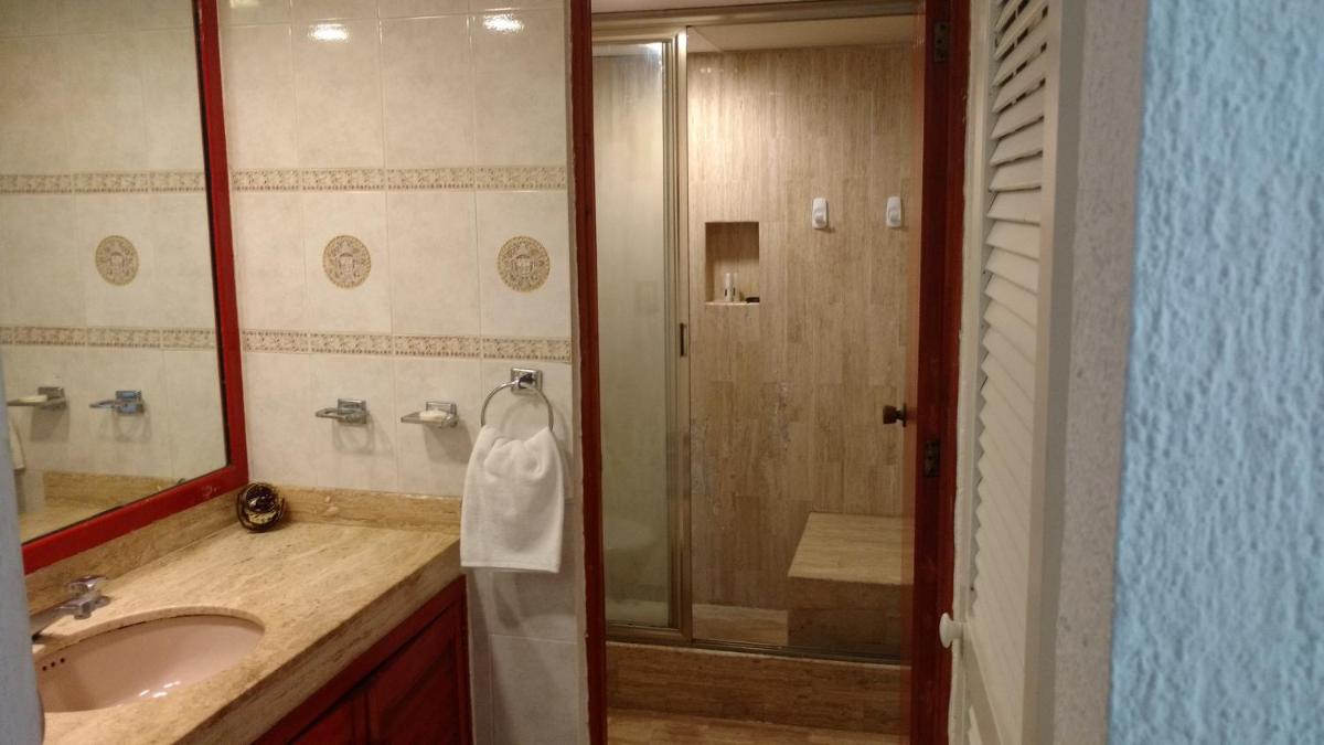 Apartment Ocean Front Cancun - Housity