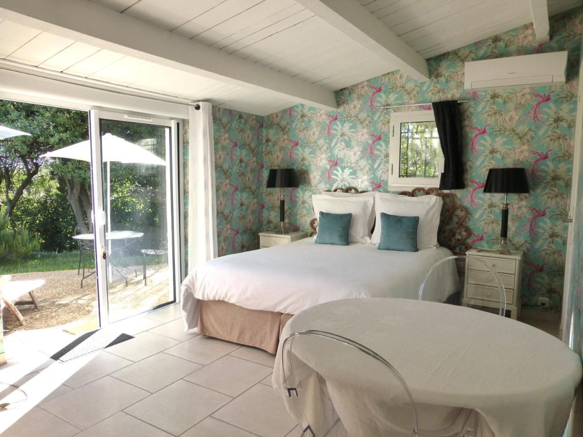 Chambre Bed and Breakfast dans la Villa Cypra - Housity